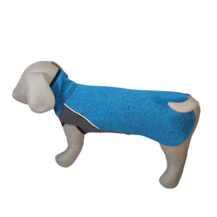SASKIA - vesta z ľahkého pleteného polyesterového polaru (polar fleece) strihom UNI, so zapínaním na cvoky, farba modrý melír/sivý melír. Strih UNI.